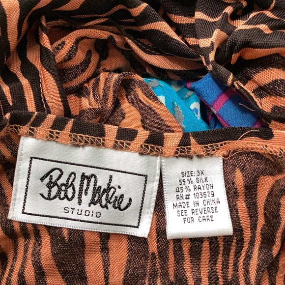 BOB MACKIE STUDIO PLUS SZ 3X SILK BLEND LIQUID KNIT COWL NECK TANK TOP ANIMAL - Picture 7 of 8